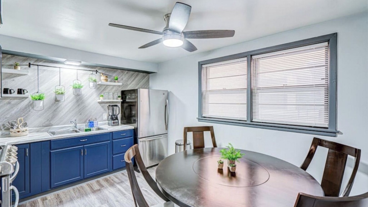 Photo of Others in Elmwood Park