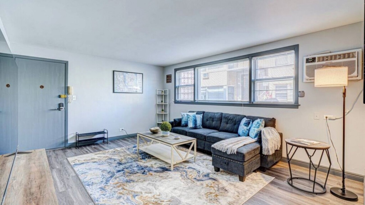 Photo of Bedroom in Elmwood Park