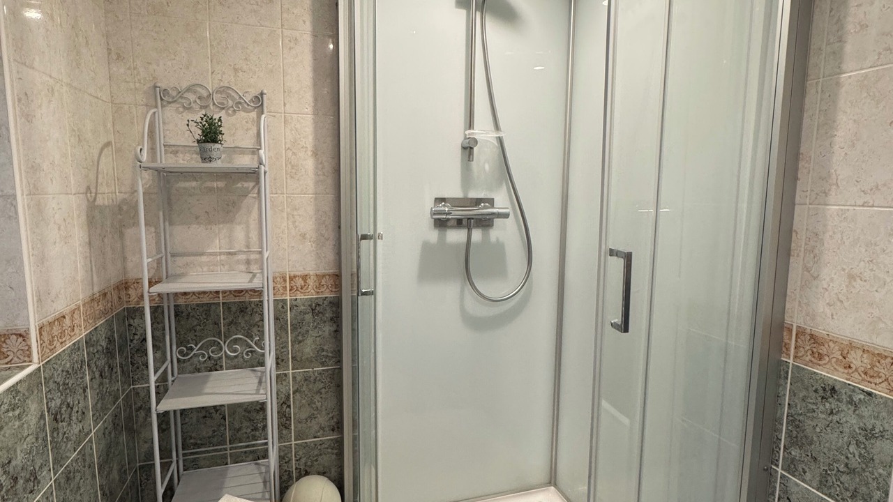 Photo of Bathroom in La Chapelle-de-Guinchay