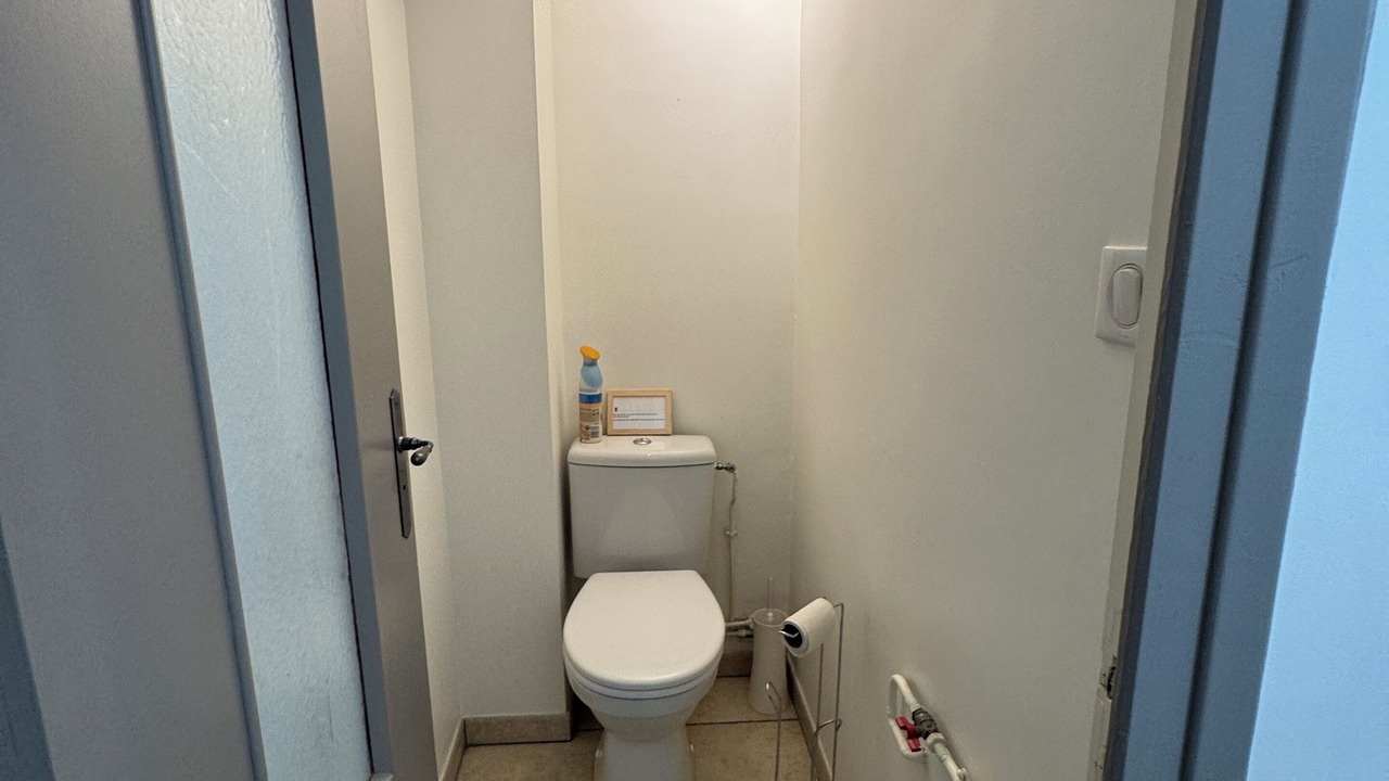 Photo of Bathroom in La Chapelle-de-Guinchay