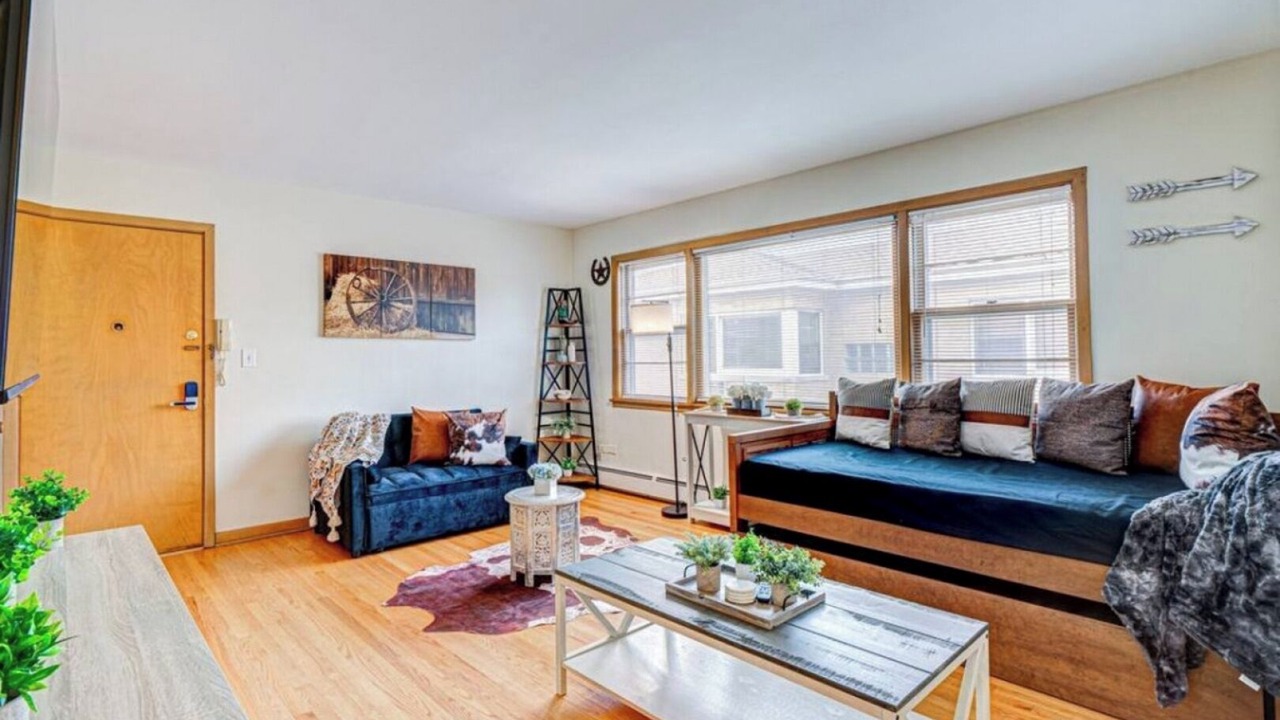 Photo of Bedroom in Elmwood Park