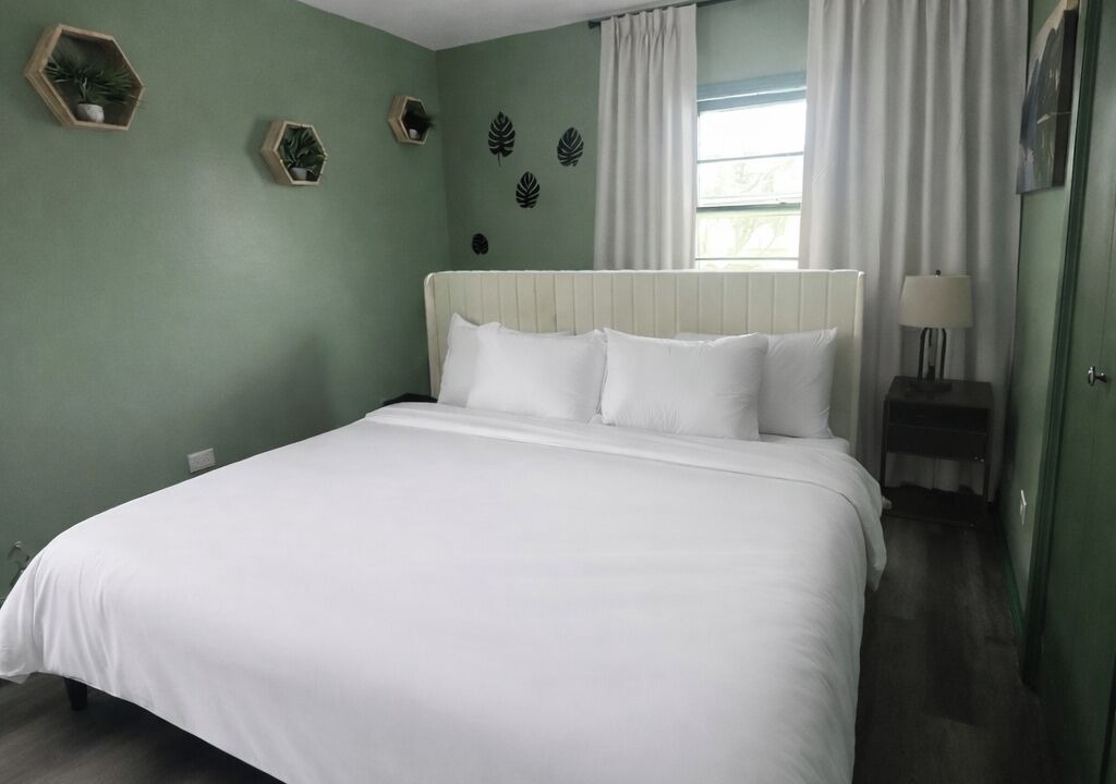 Photo of Bedroom in Elmwood Park