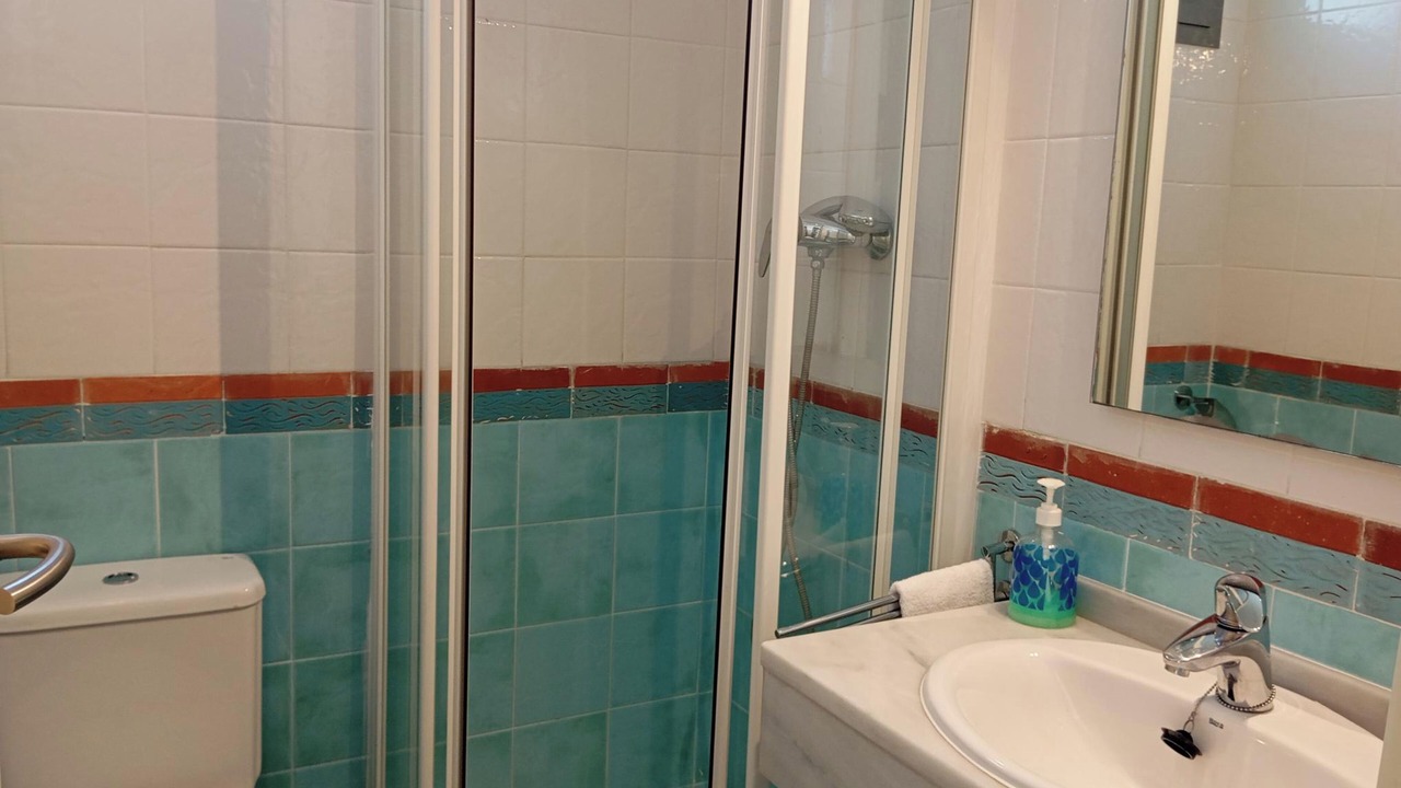 Photo of Bathroom in Latas