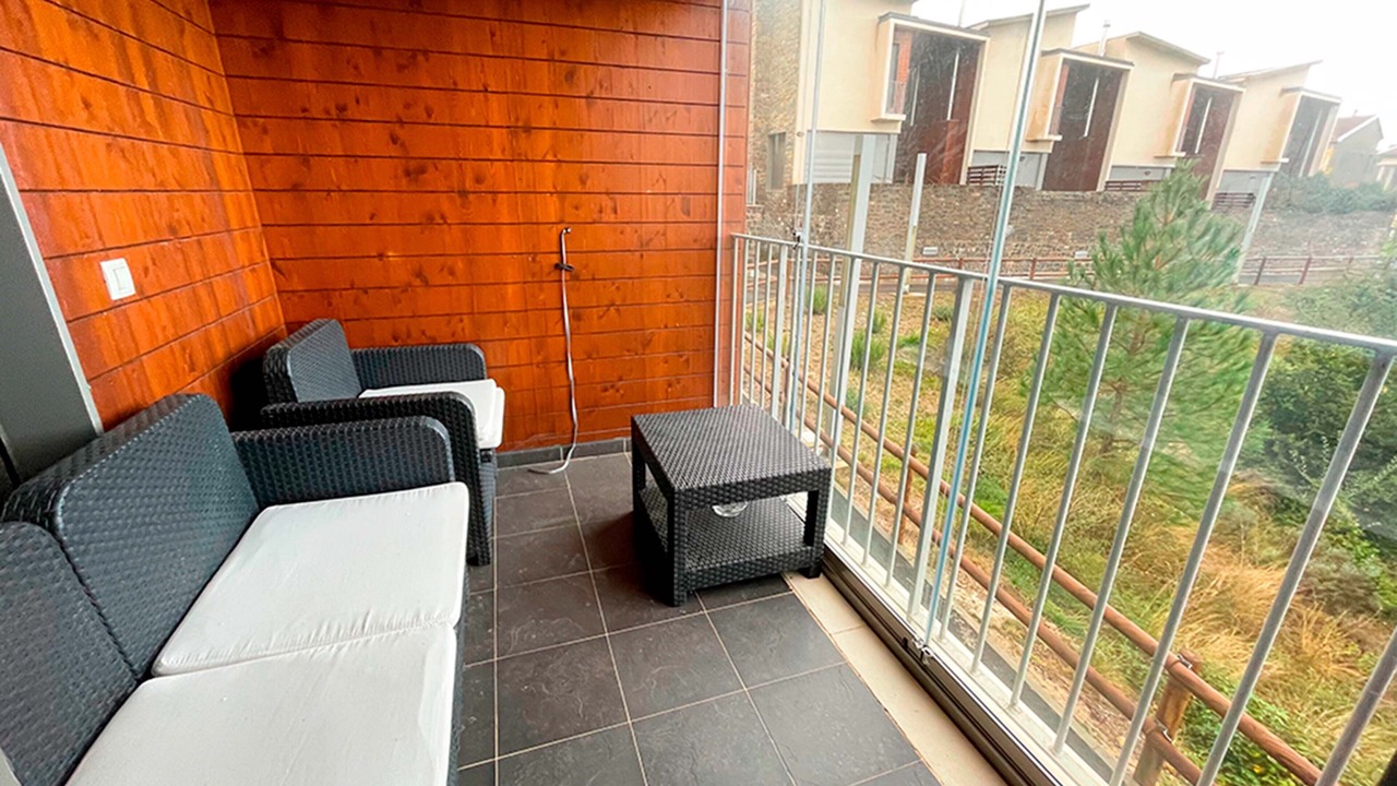 Photo of Patio Balcony in Latas