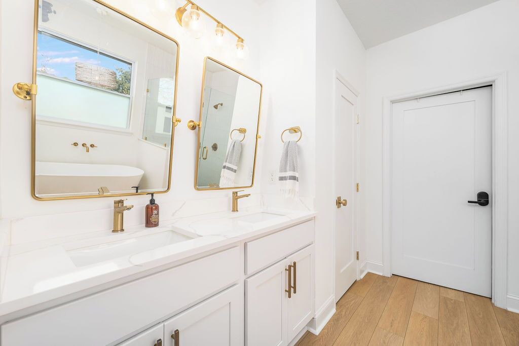 Photo of Bathroom in Arlington