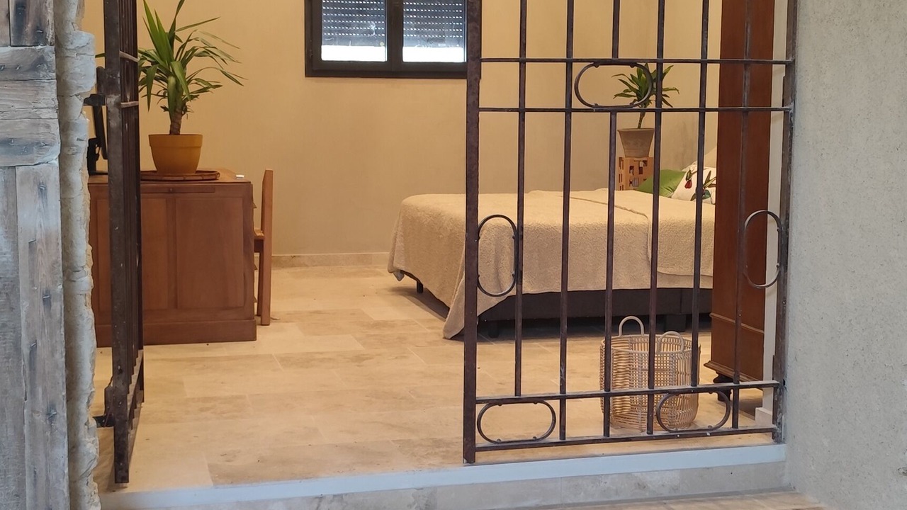 Photo of Bedroom in Mornas