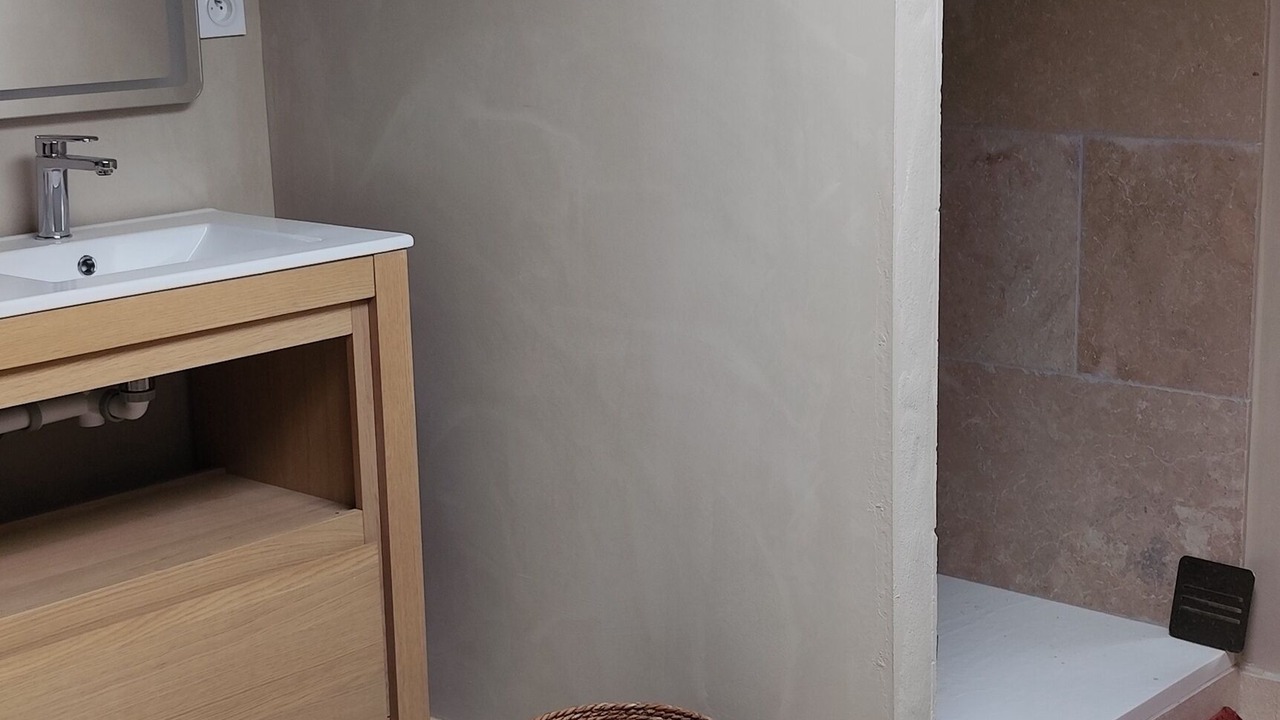 Photo of Bathroom in Mornas