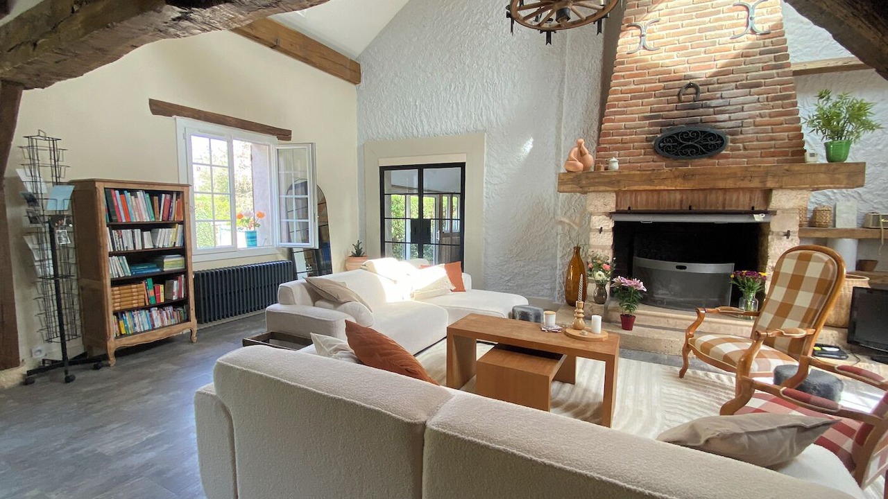 Photo of Livingroom in La Ferte-Saint-Aubin