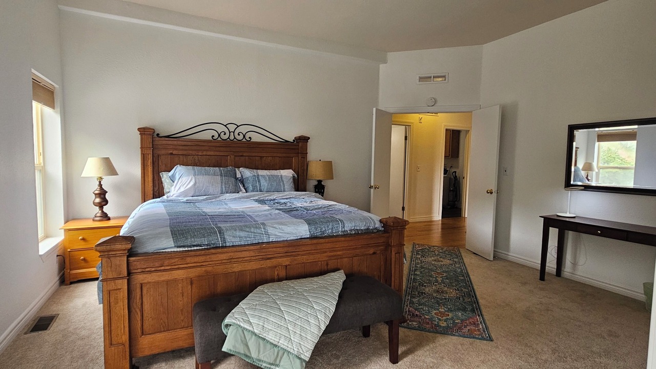 Photo of Bedroom in West Wenatchee