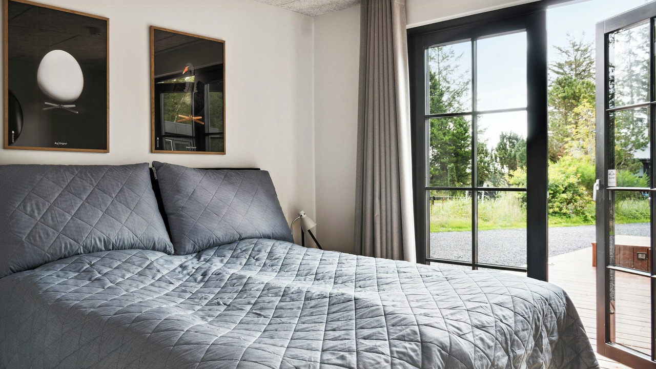 Photo of Bedroom in Hou