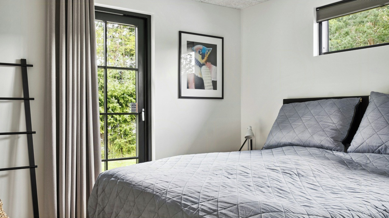 Photo of Bedroom in Hou
