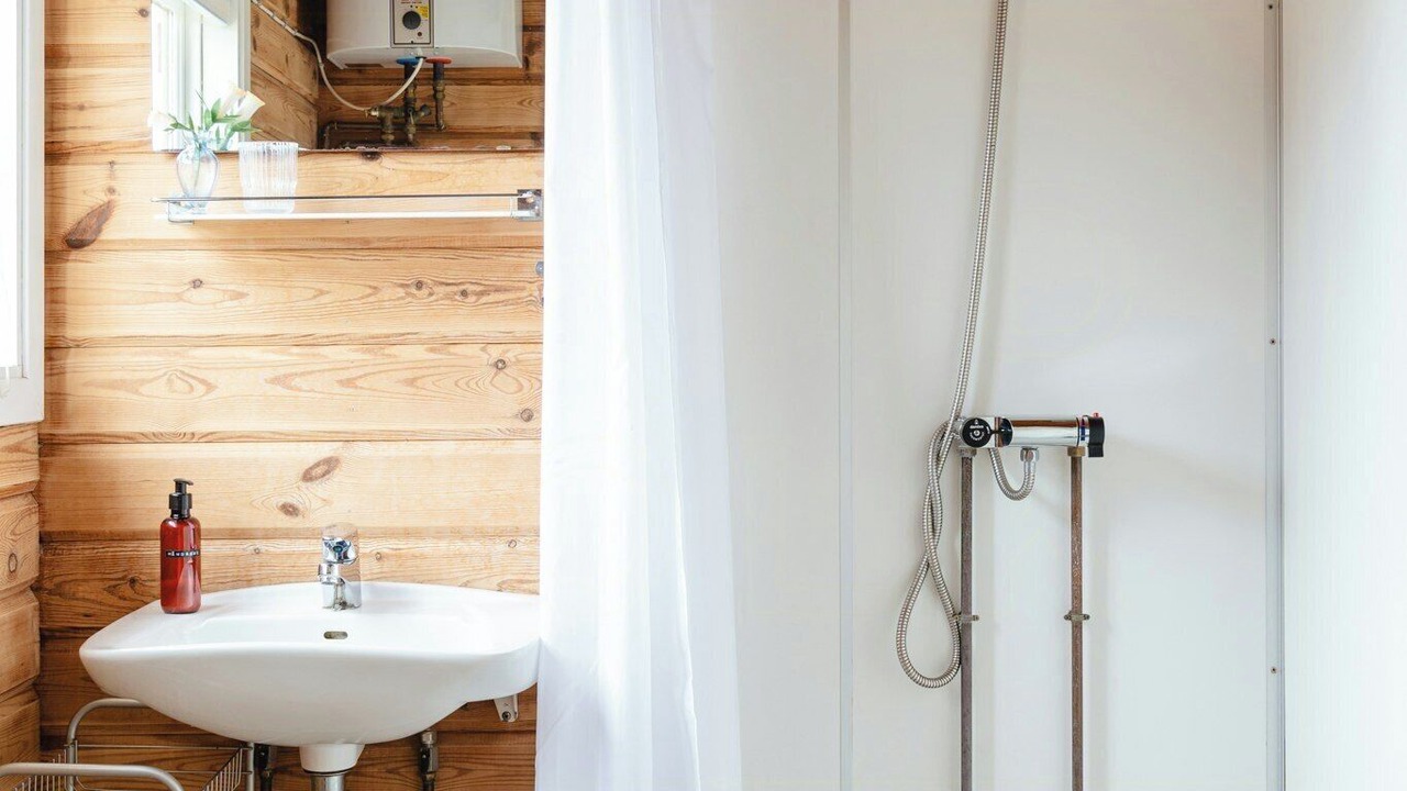 Photo of Bathroom in Fjand Badeby