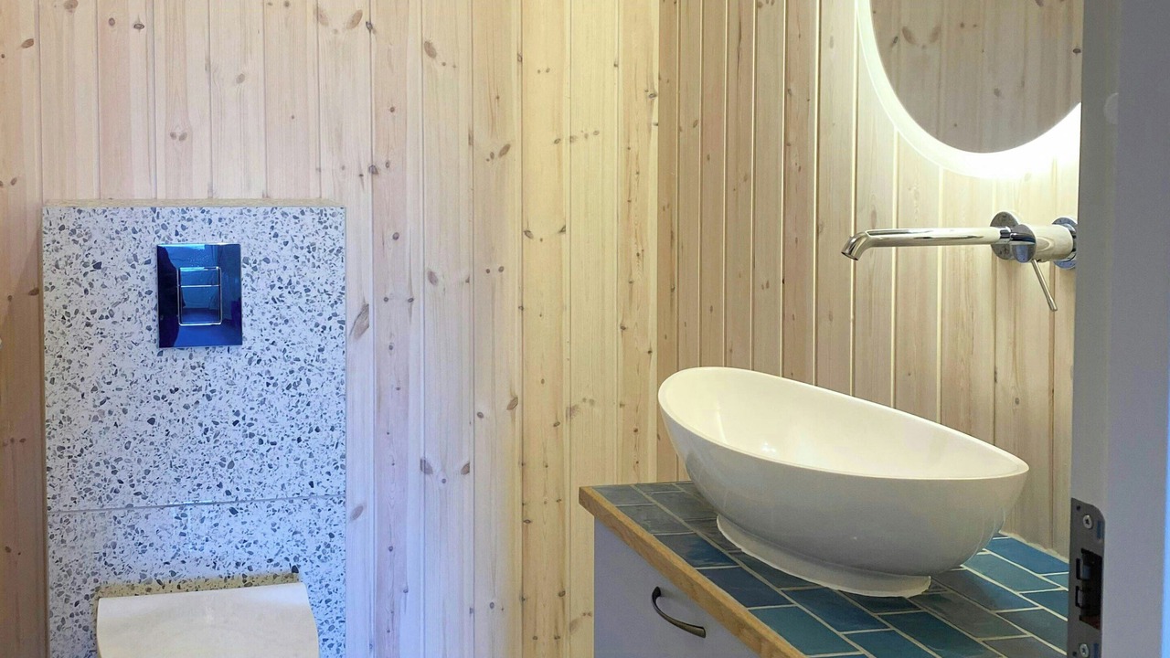 Photo of Bathroom in Lundø
