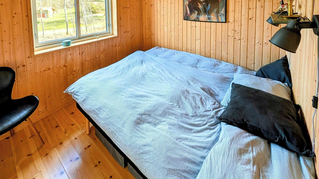 Photo of Bedroom in Fur