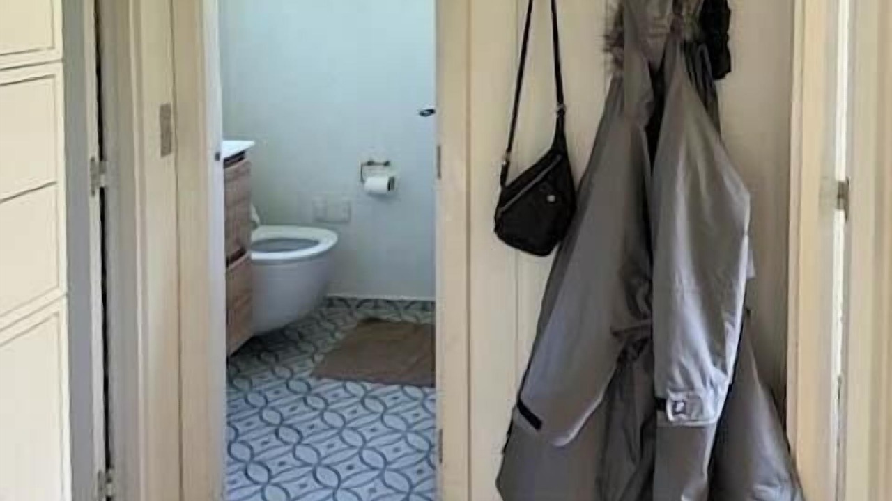 Photo of Bathroom in Beder Malling