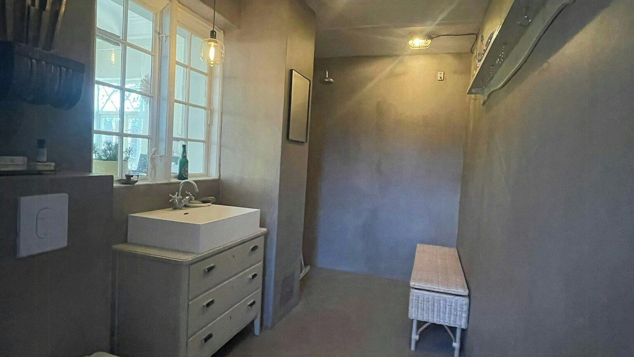 Photo of Bathroom in Bog By