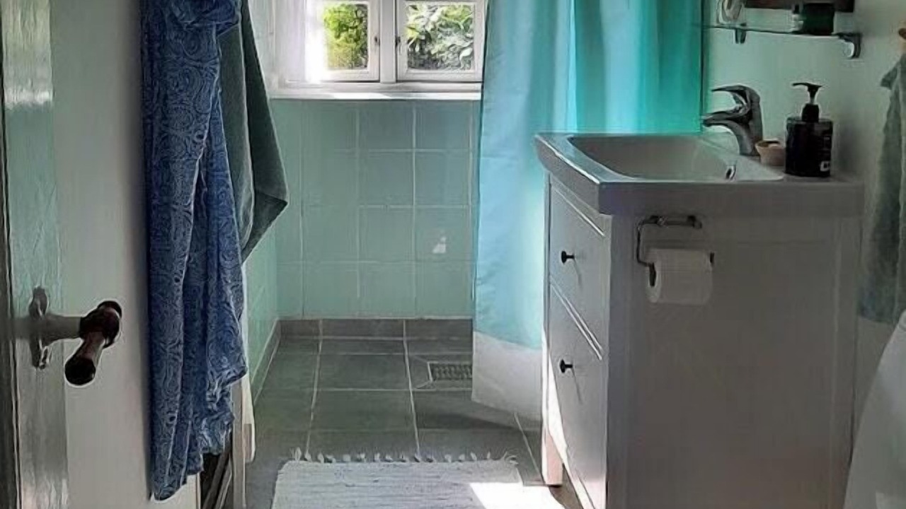 Photo of Bathroom in Humble