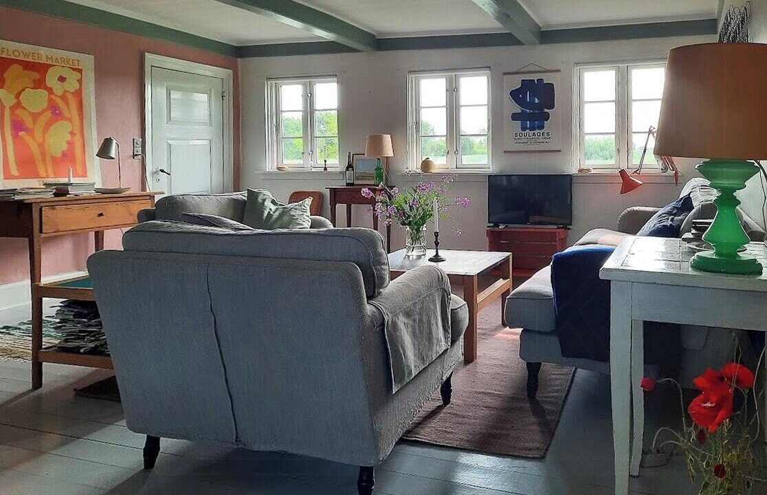 Photo of Livingroom in Humble