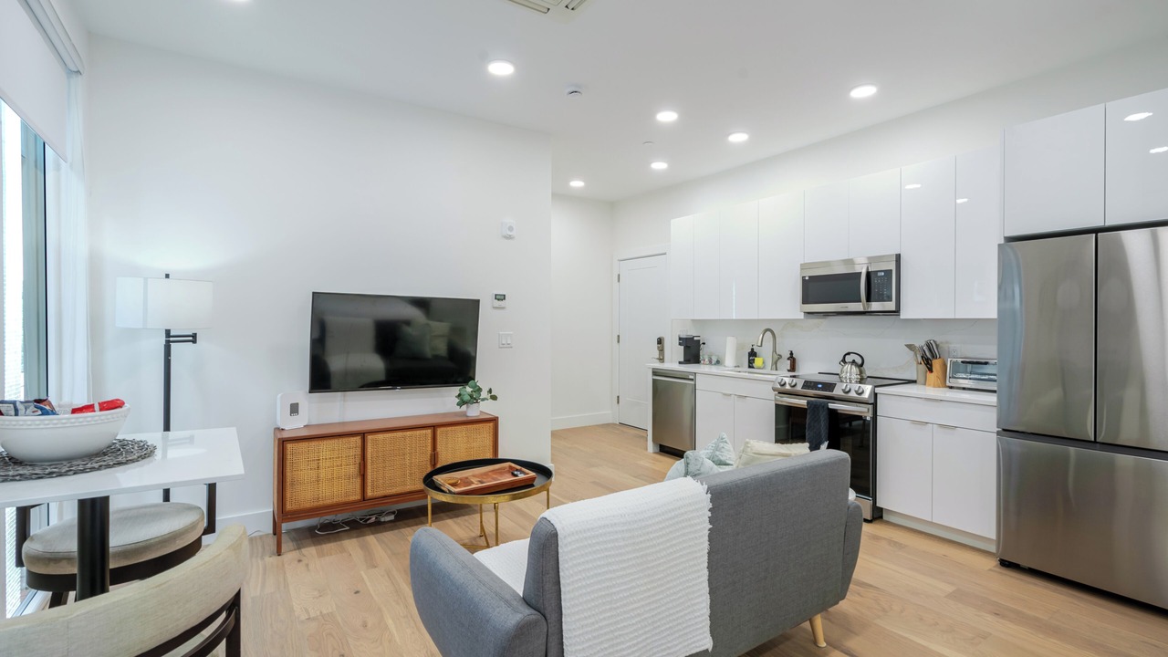 Photo of Livingroom in Allston