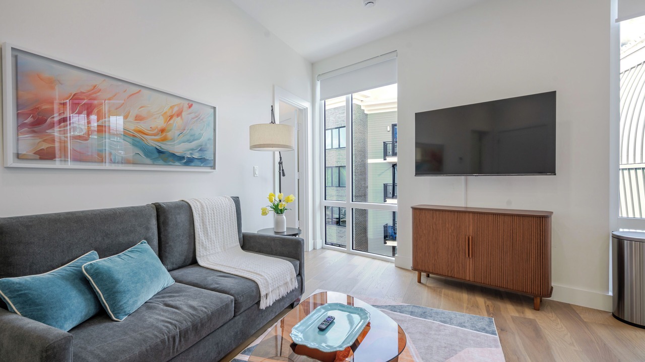 Photo of Livingroom in Allston