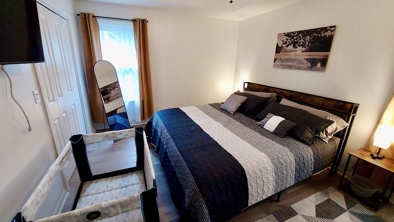 Photo of Bedroom in Overland Park