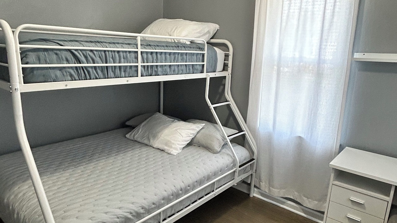 Photo of Bedroom in North Chicago