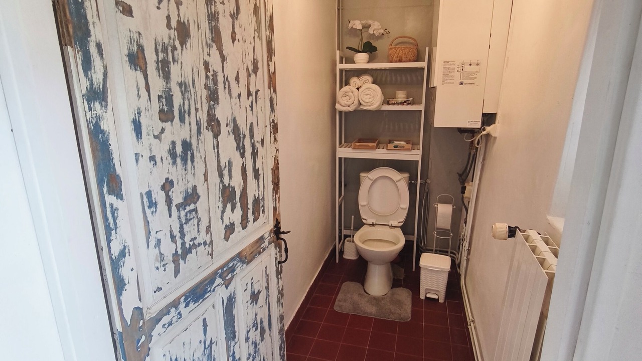 Photo of Bathroom in Maigne