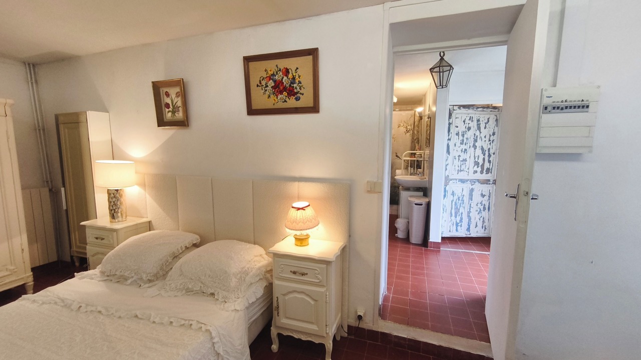 Photo of Bedroom in Maigne