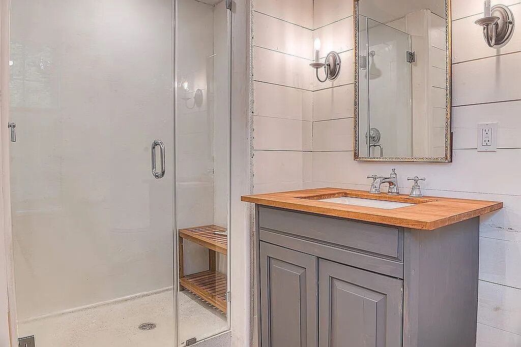 Photo of Bathroom in Stockbridge