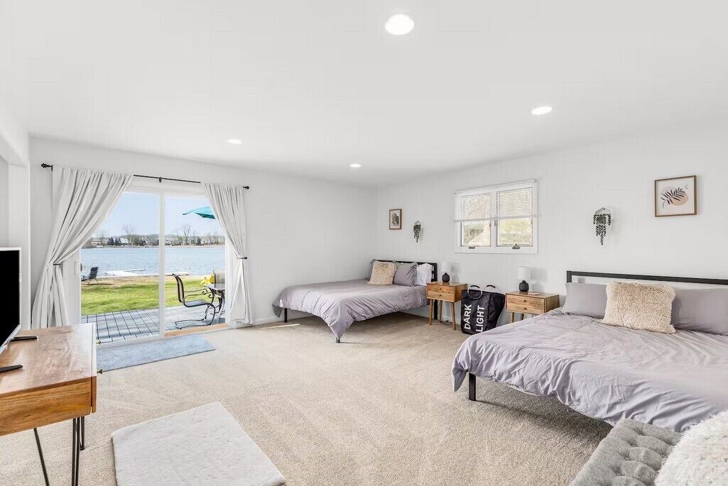 Photo of Bedroom in Commerce Township