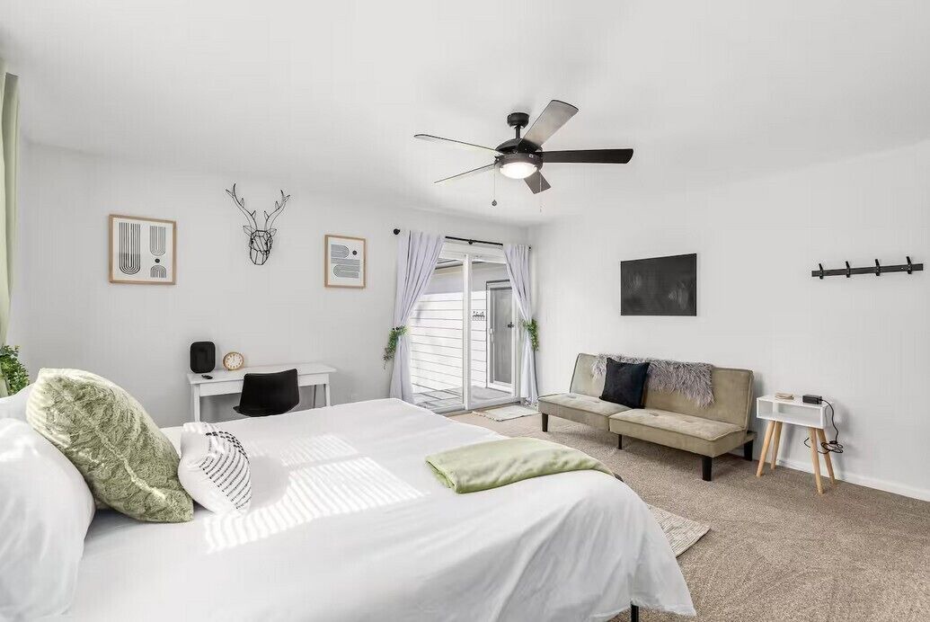 Photo of Bedroom in Commerce Township