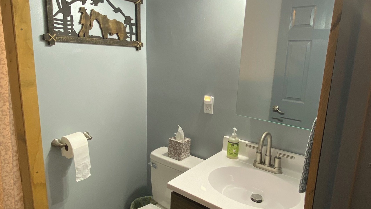 Photo of Bathroom in Cook Station