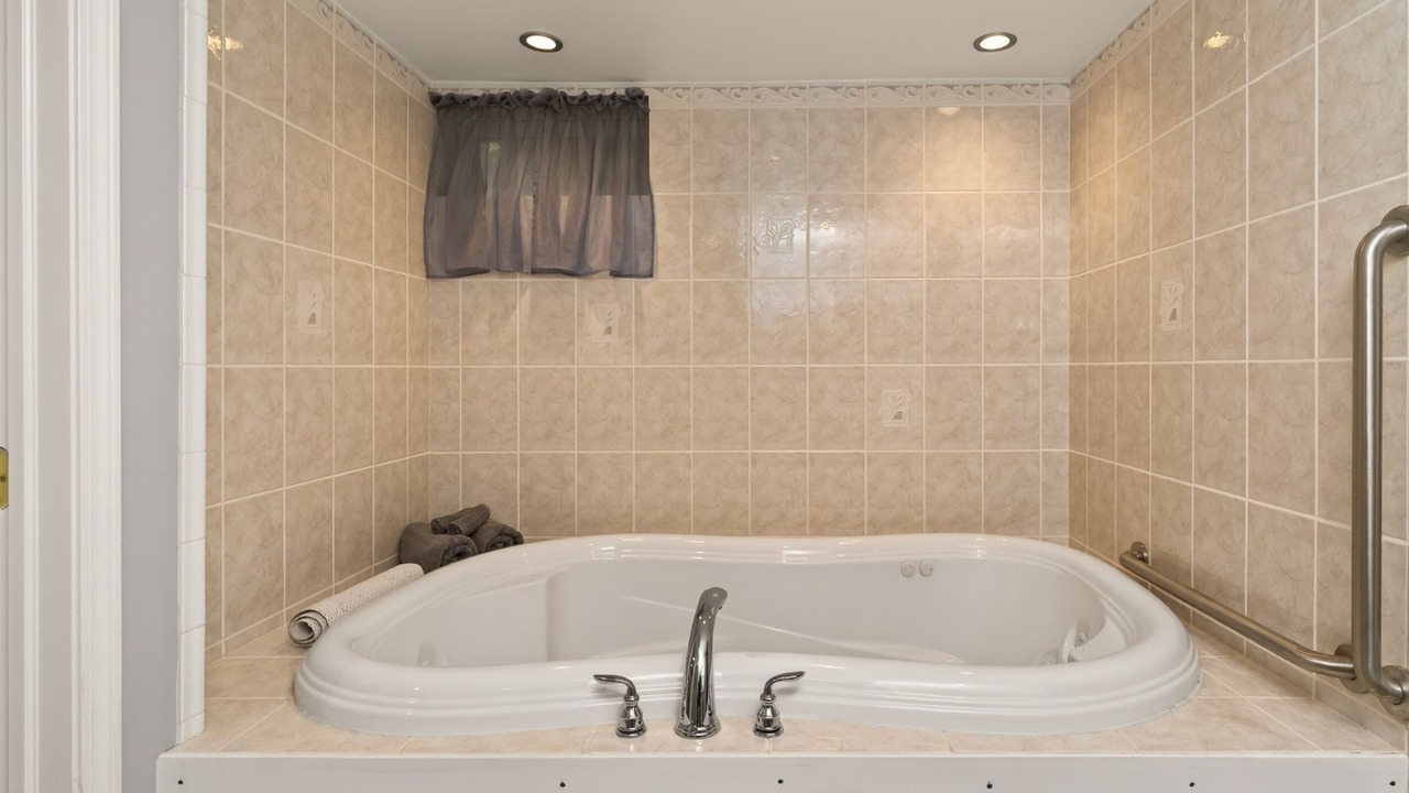 Photo of Bathroom in Rushville