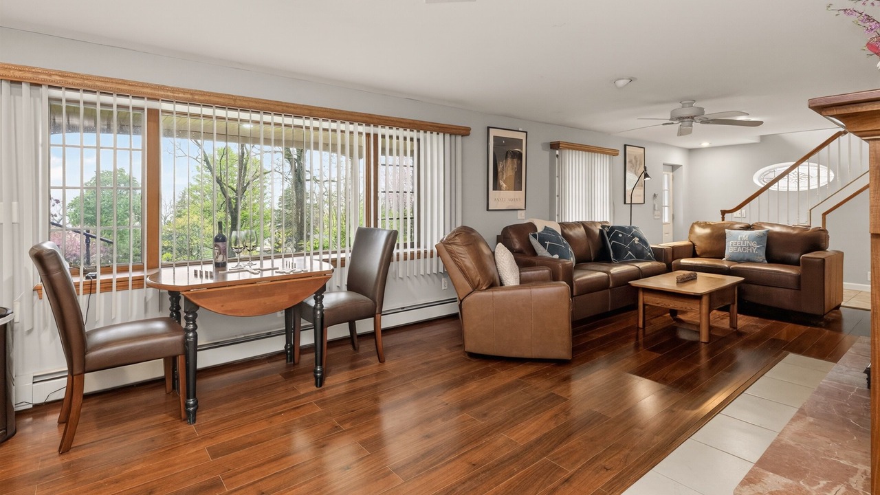 Photo of Livingroom in Rushville