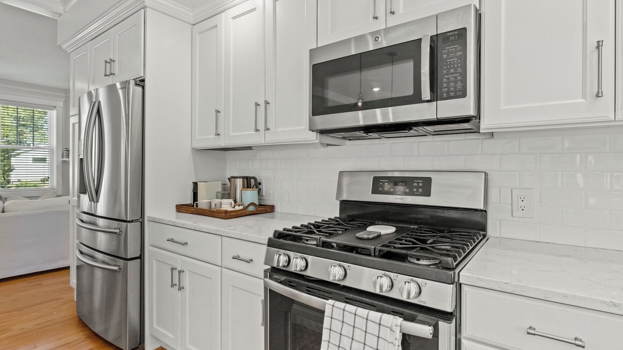 Photo of Kitchen in Popponesset