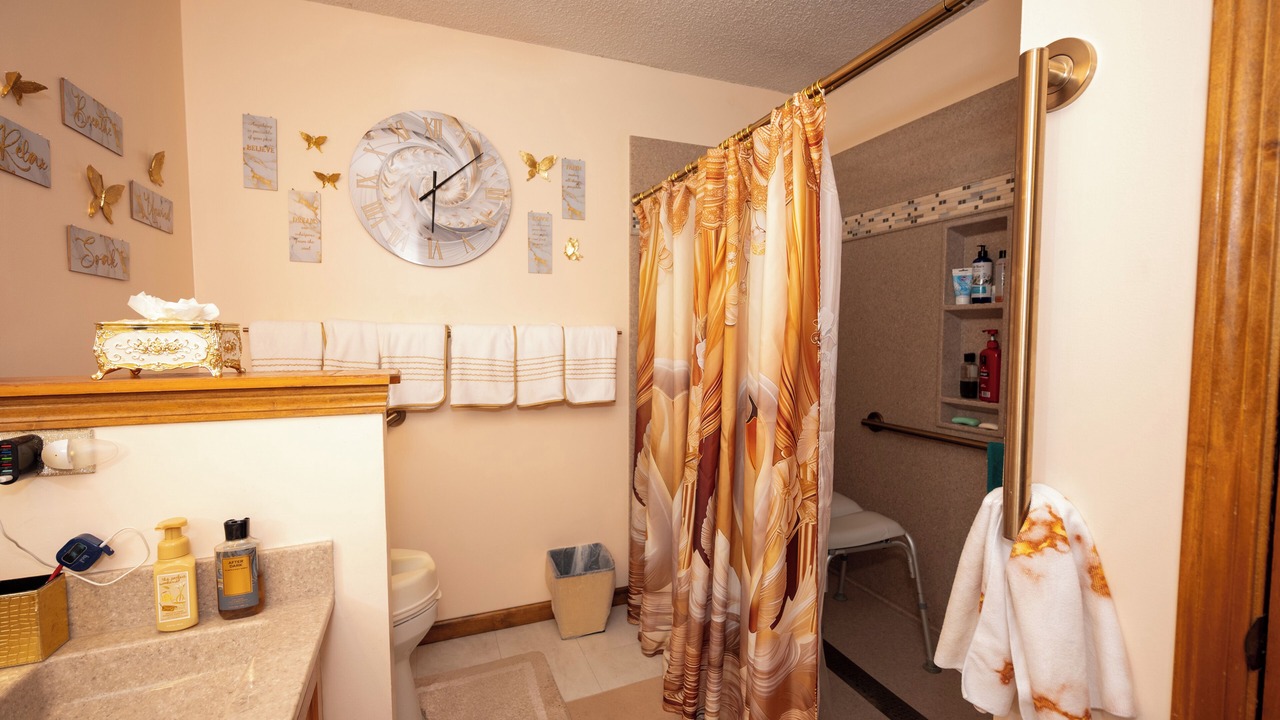 Photo of Bathroom in South Kansas City