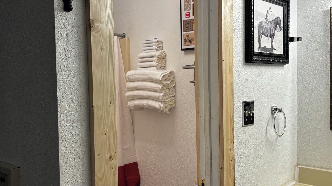 Photo of Bathroom in Eminence