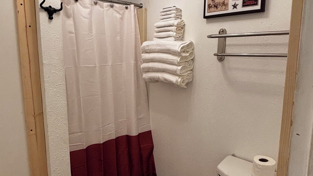 Photo of Bathroom in Eminence