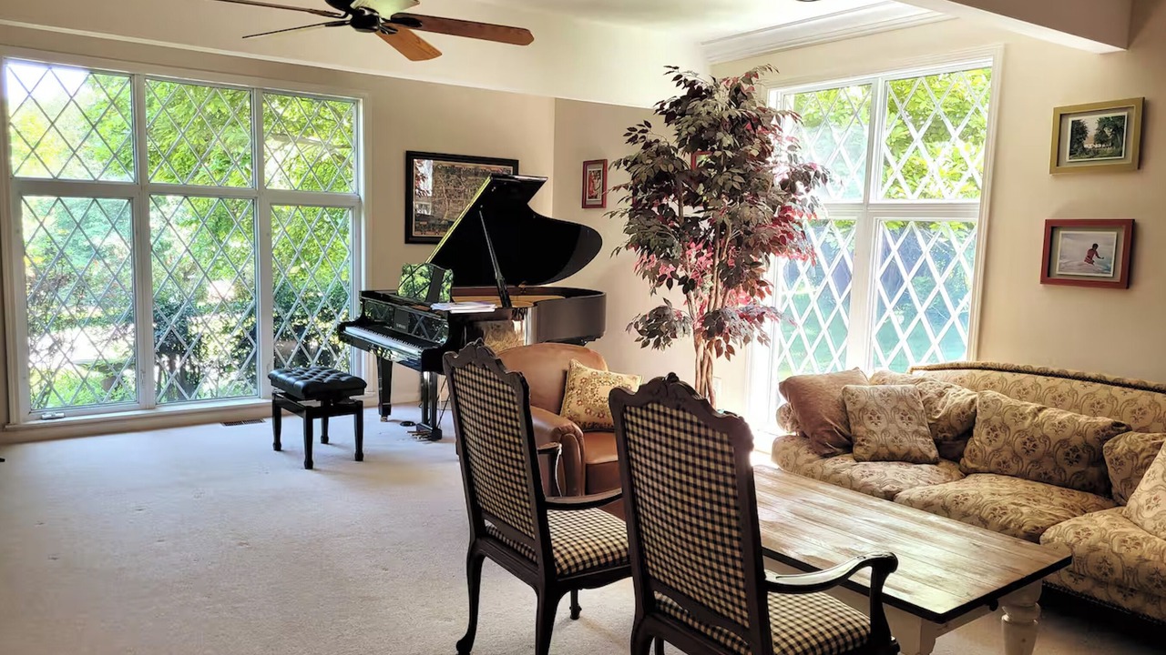 Photo of Livingroom in Darnestown