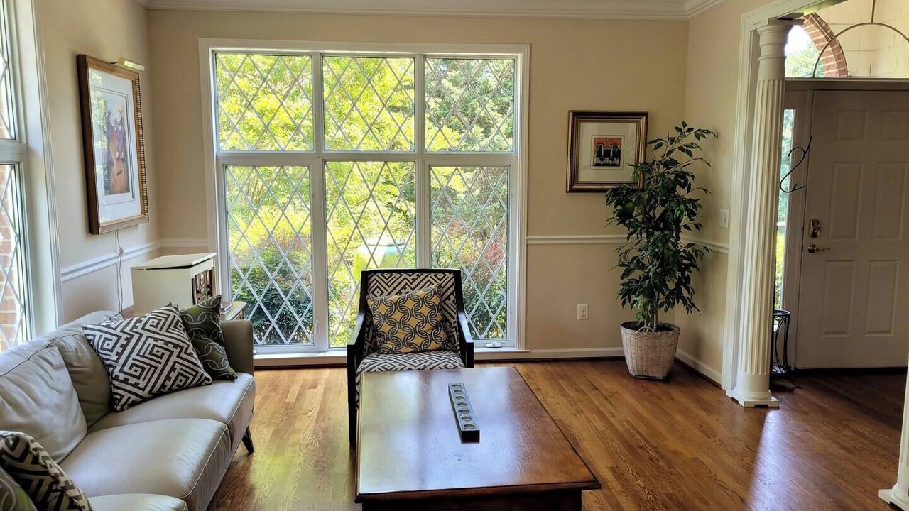 Photo of Livingroom in Darnestown