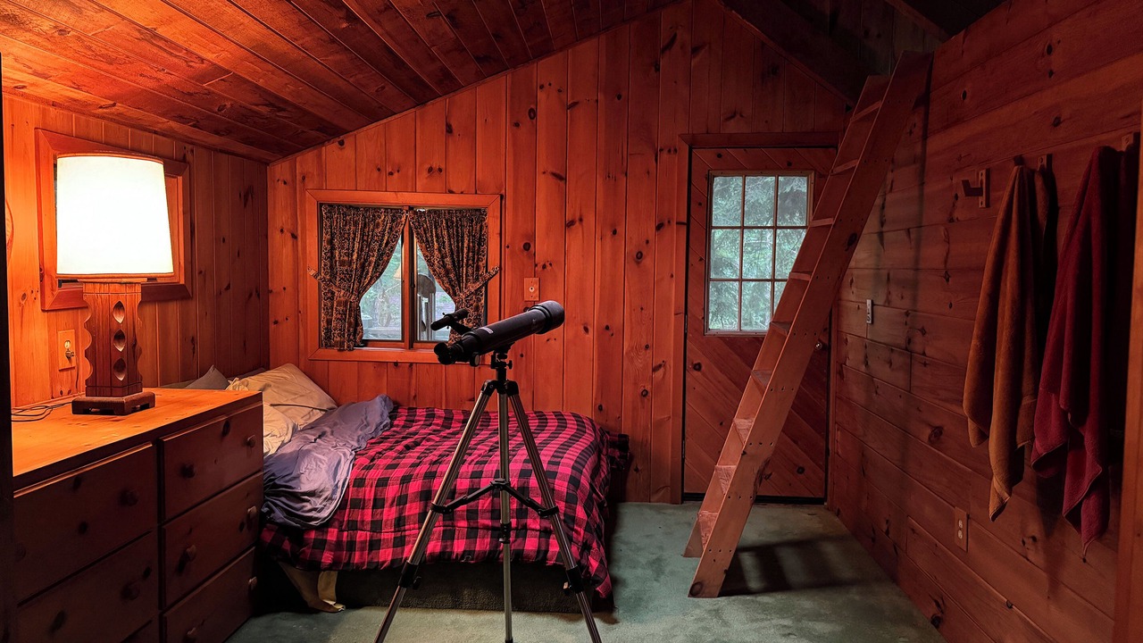 Photo of Bedroom in Long Lake