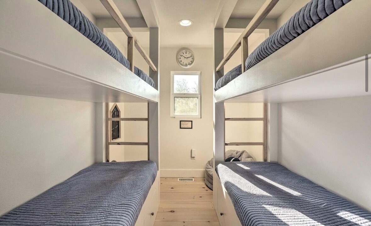 Photo of Bedroom in Eagle Rock