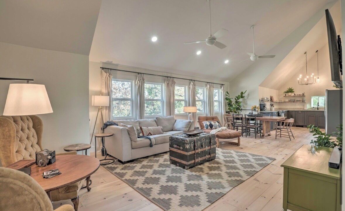 Photo of Livingroom in Eagle Rock