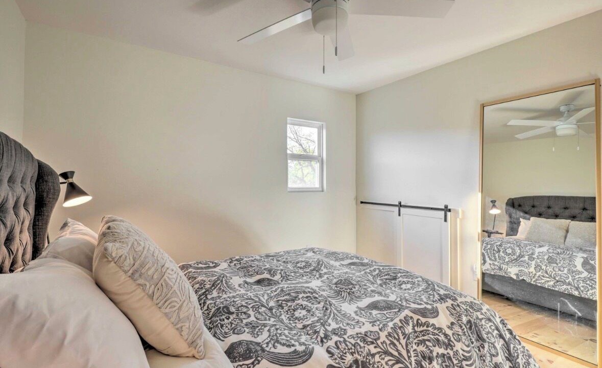 Photo of Bedroom in Eagle Rock
