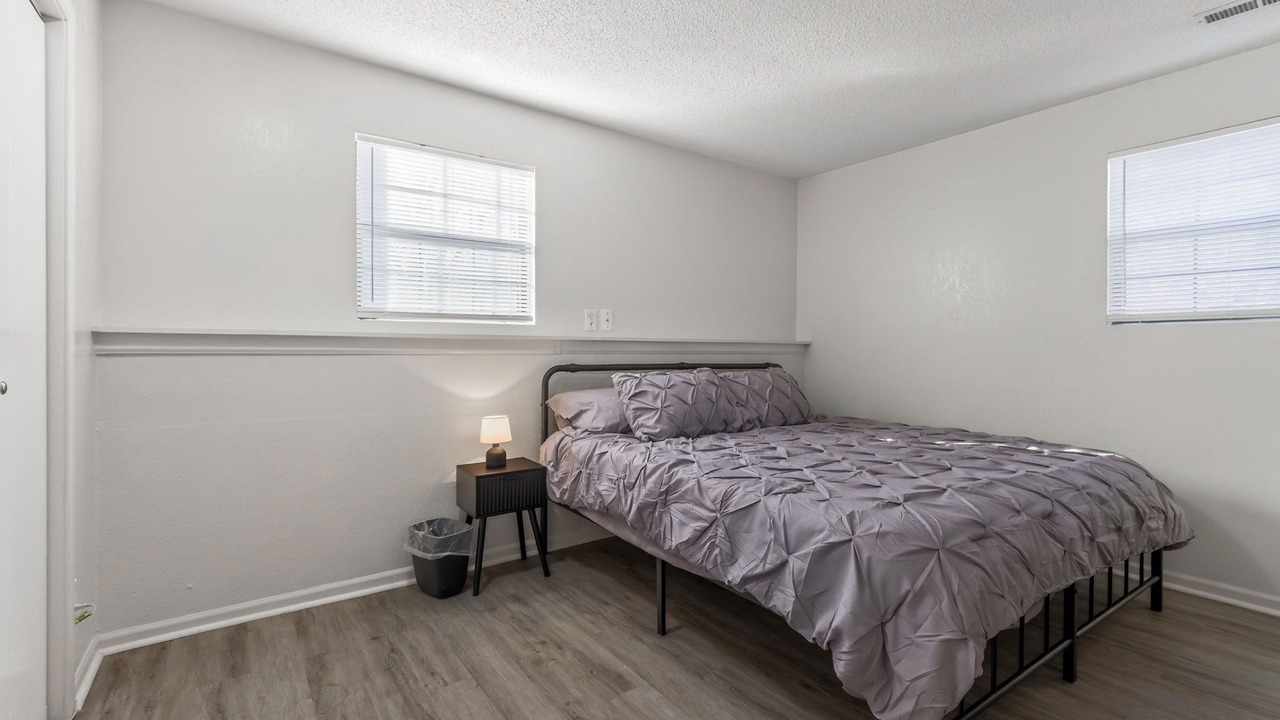 Photo of Bedroom in Blue Springs