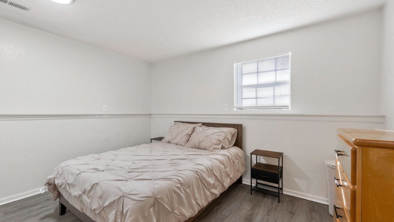 Photo of Bedroom in Blue Springs