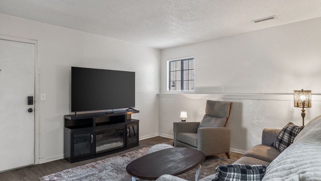 Photo of Livingroom in Blue Springs