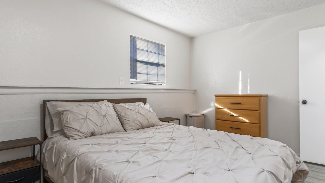 Photo of Bedroom in Blue Springs