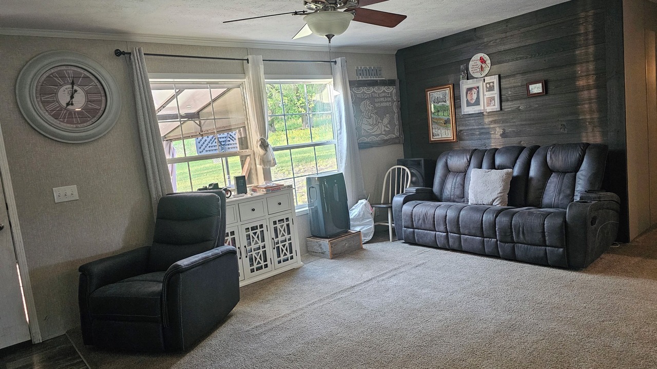 Photo of Livingroom in West Hartford