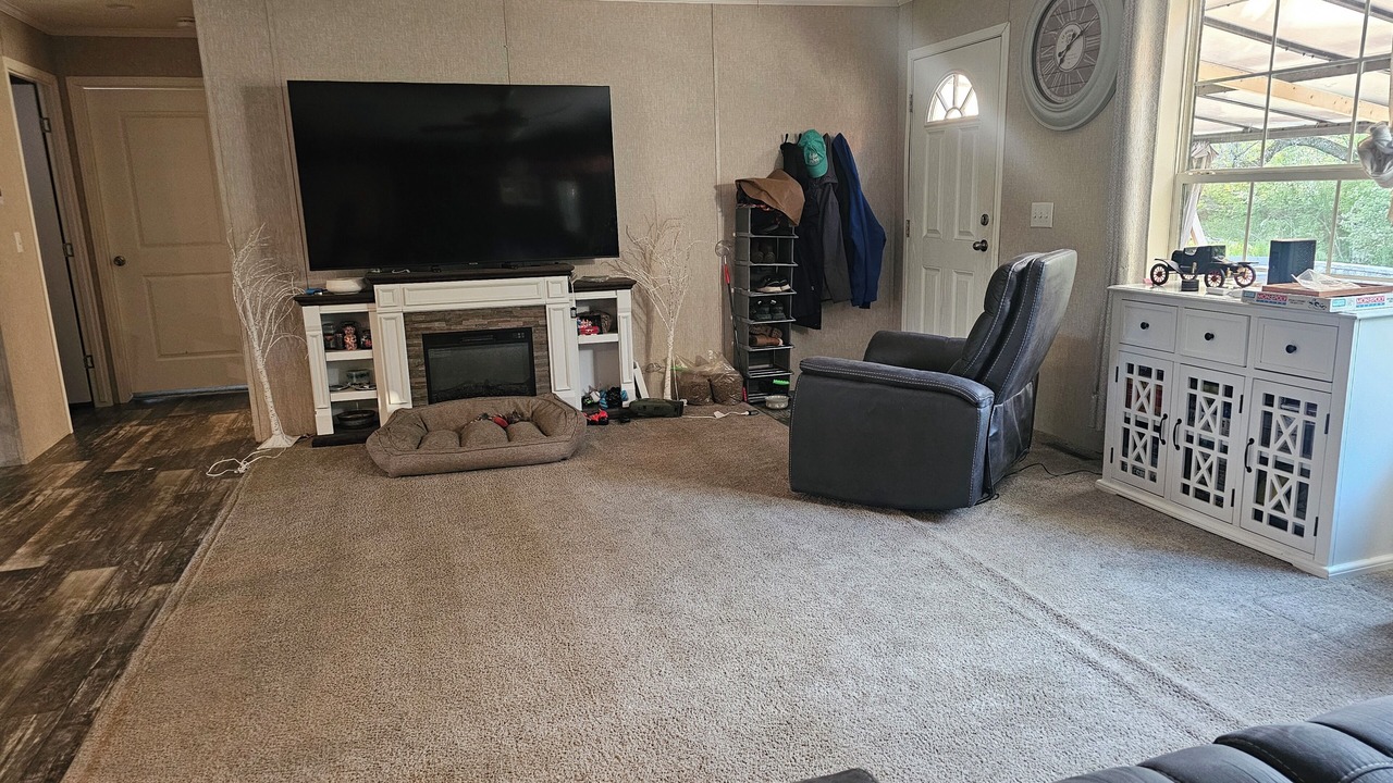 Photo of Livingroom in West Hartford